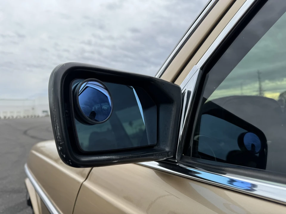 1984 Mercedes-Benz W123 Sedan - Image 23 of 31