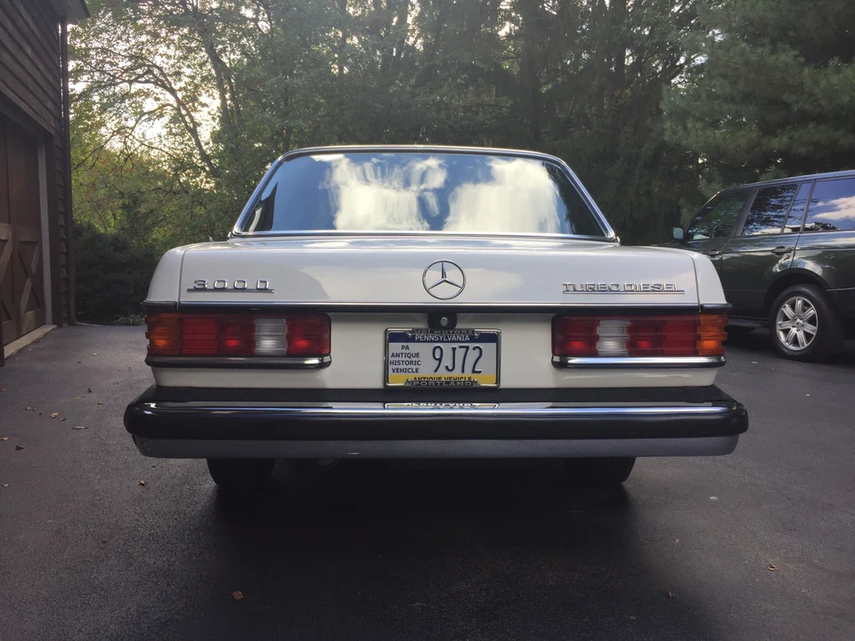 1984 Mercedes-Benz W123 Sedan - Image 7 of 31