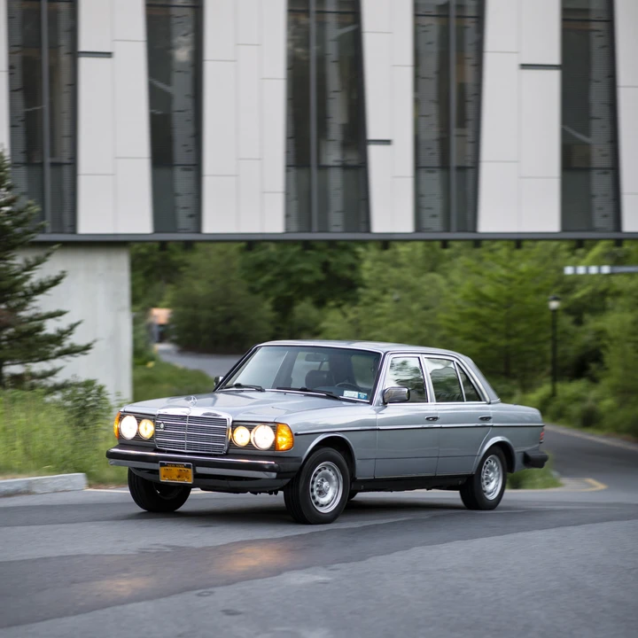 1984 Mercedes-Benz E-Class - Image 3 of 12