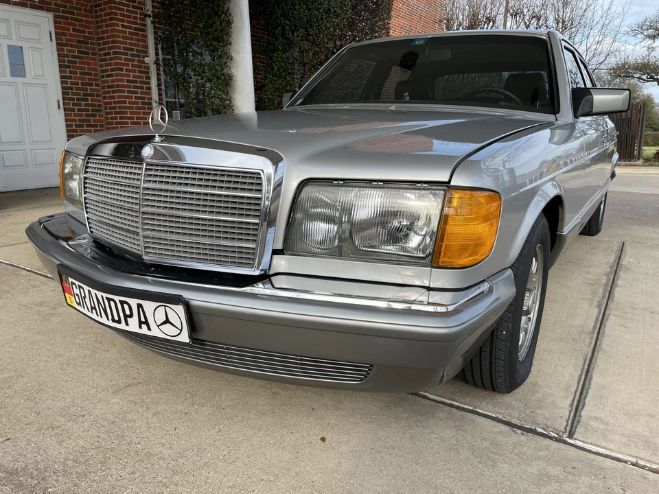 1984 Mercedes-Benz W126 S-Class Sedan - Image 3 of 31