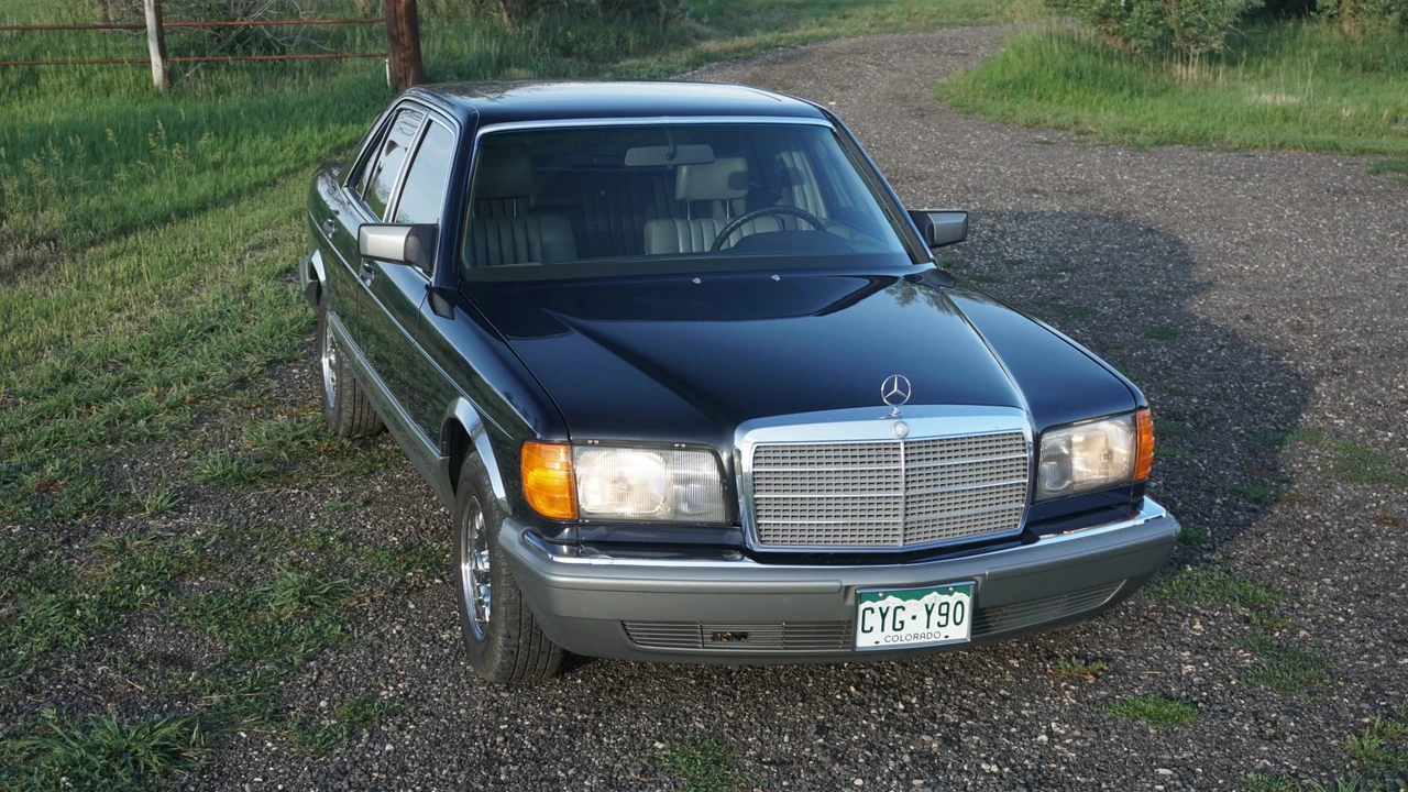 1984 Mercedes-Benz W126 S-Class Sedan - Image 22 of 31