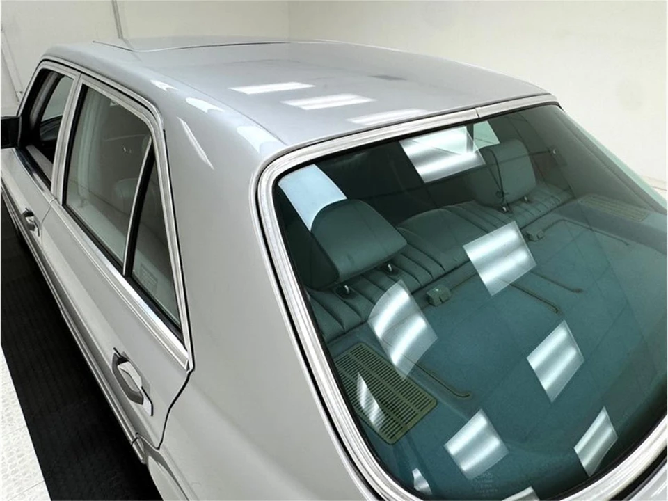 1984 Mercedes-Benz W126 S-Class Sedan - Image 18 of 31