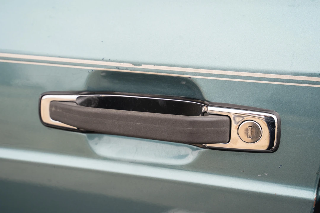 1984 Mercedes-Benz W126 S-Class Sedan - Image 31 of 31