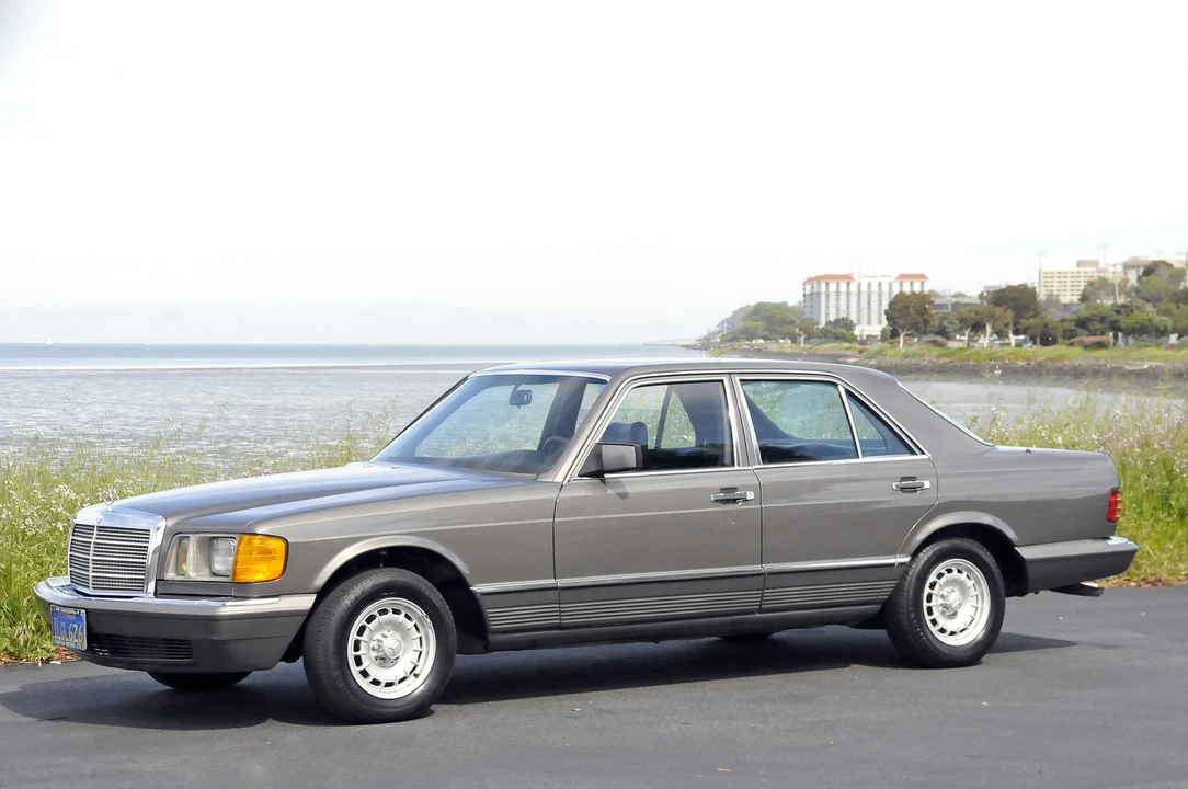1984 Mercedes-Benz W126 S-Class Sedan - Image 6 of 31