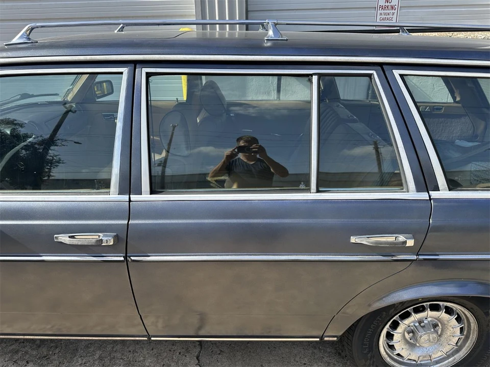 1984 Mercedes-Benz W123 Wagon (S123) - Image 4 of 31