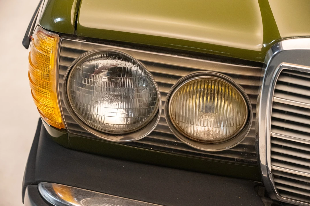 1984 Mercedes-Benz W123 Wagon (S123) - Image 12 of 31