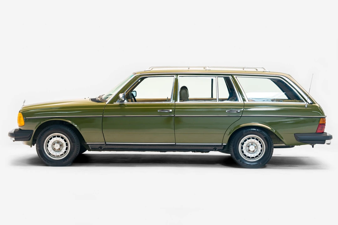1984 Mercedes-Benz W123 Wagon (S123) - Image 3 of 31