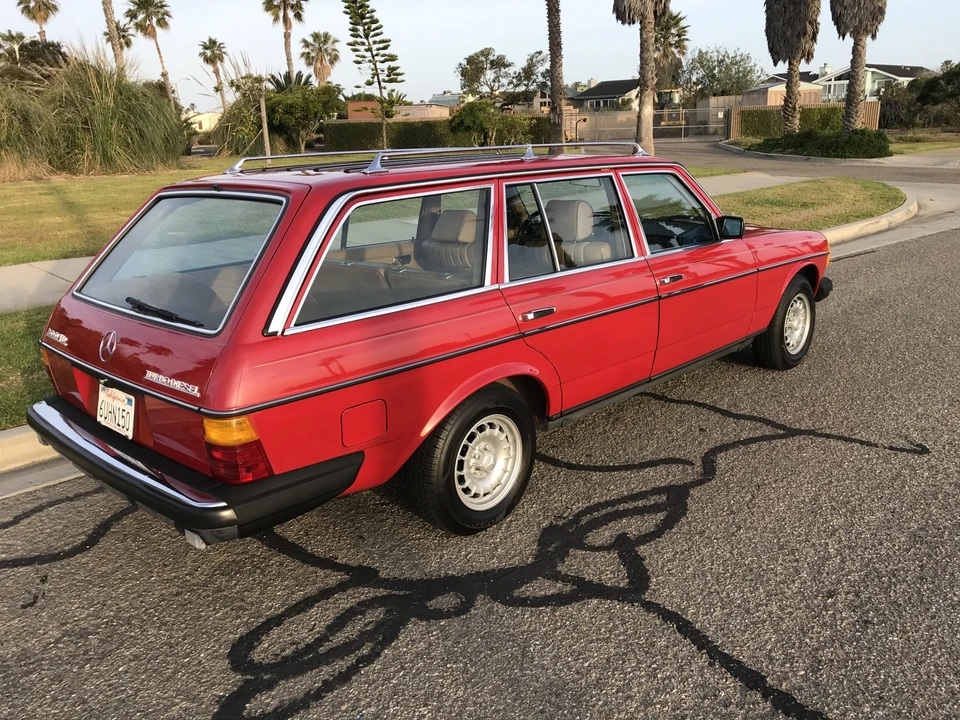1984 Mercedes-Benz W123 Wagon (S123) - Image 10 of 31