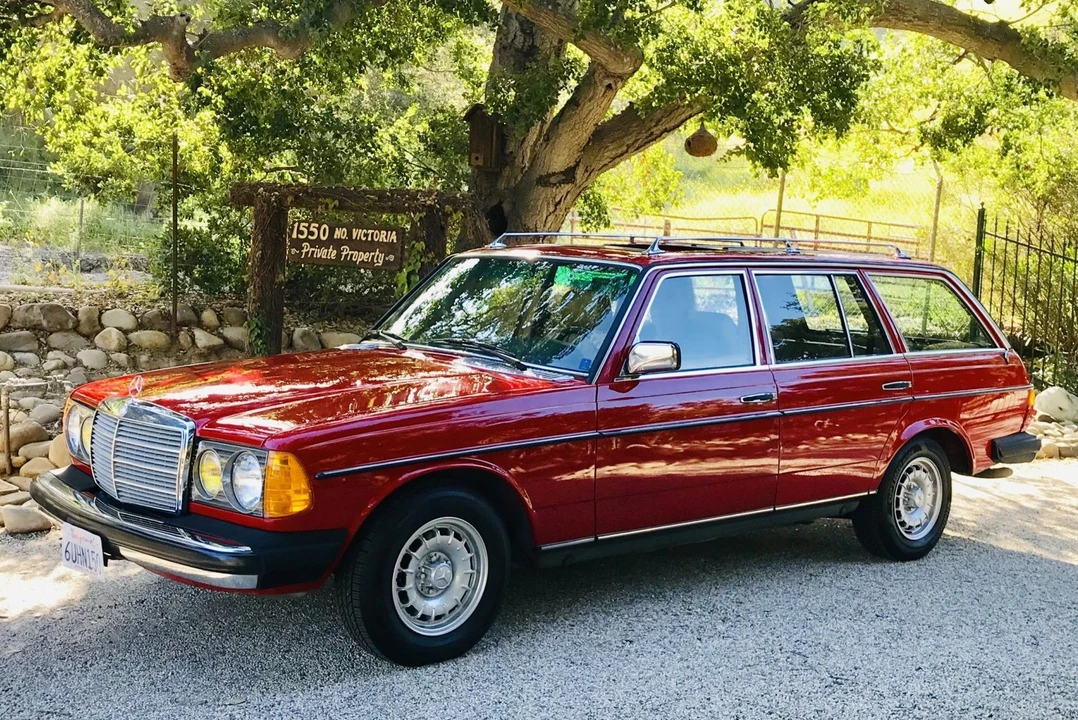 1984 Mercedes-Benz W123 Wagon (S123) - Image 2 of 31