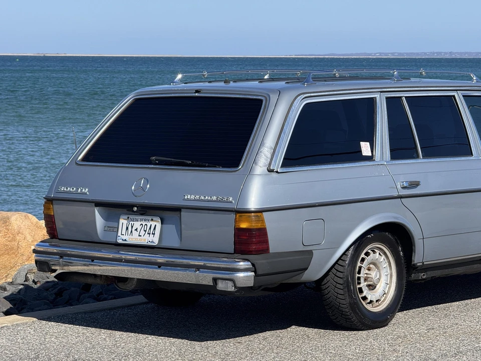 1984 Mercedes-Benz W123 Wagon (S123) - Image 24 of 31