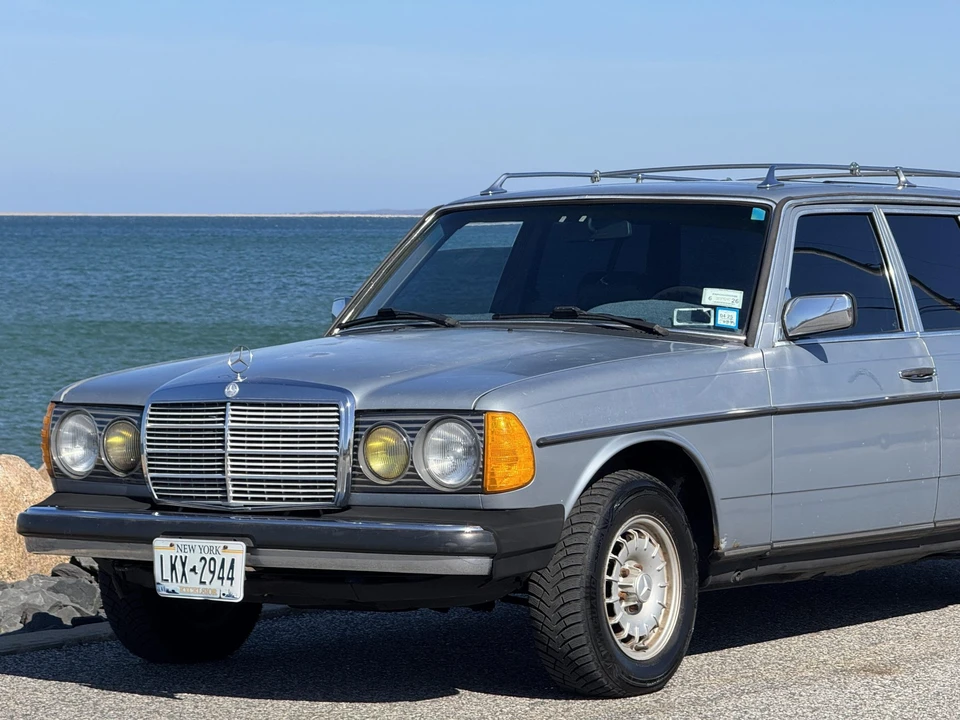 1984 Mercedes-Benz W123 Wagon (S123) - Image 17 of 31