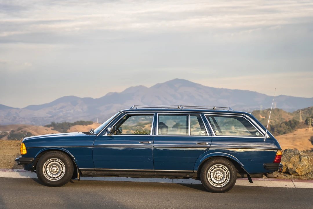1984 Mercedes-Benz W123 Wagon (S123) - Image 17 of 31