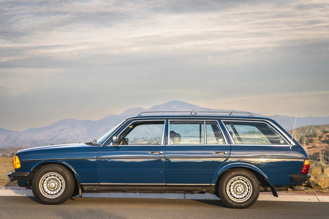 1984 Mercedes-Benz W123 Wagon (S123) - Image 16 of 31