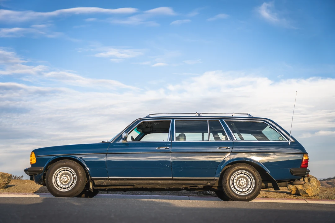 1984 Mercedes-Benz W123 Wagon (S123) - Image 18 of 31