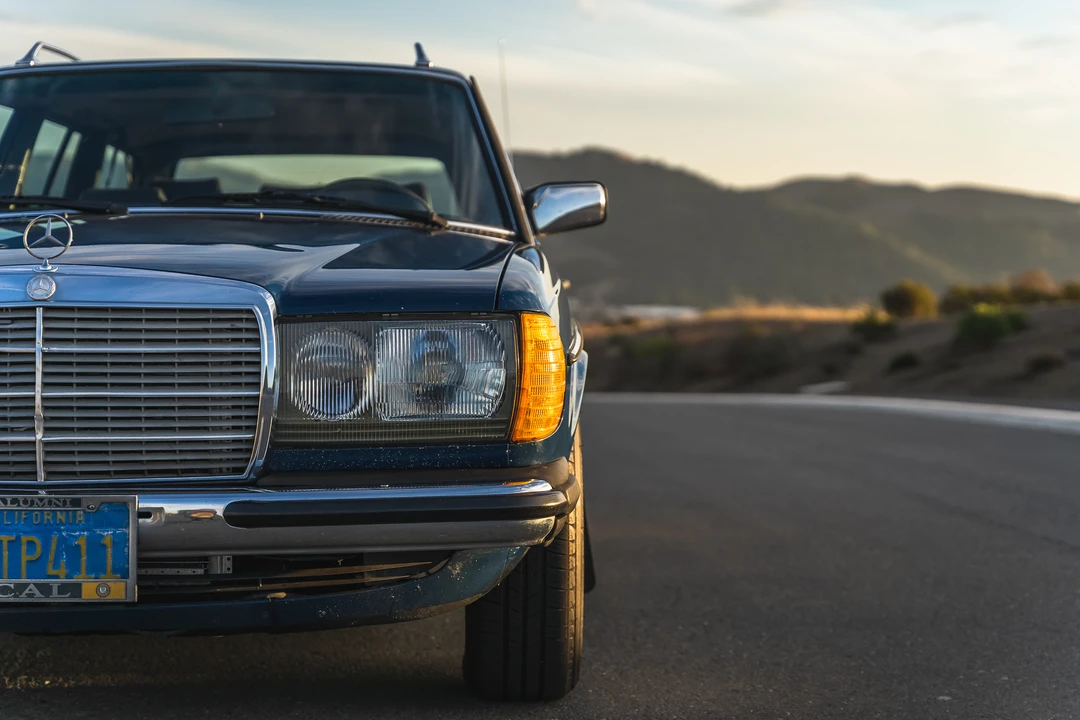1984 Mercedes-Benz W123 Wagon (S123) - Image 19 of 31