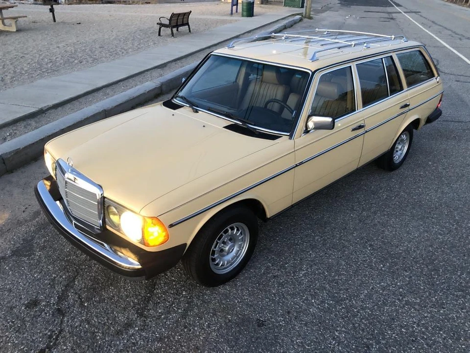 1984 Mercedes-Benz W123 Wagon (S123) - Image 9 of 31