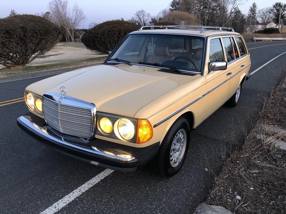 1984 Mercedes-Benz W123 Wagon (S123) - Image 10 of 31