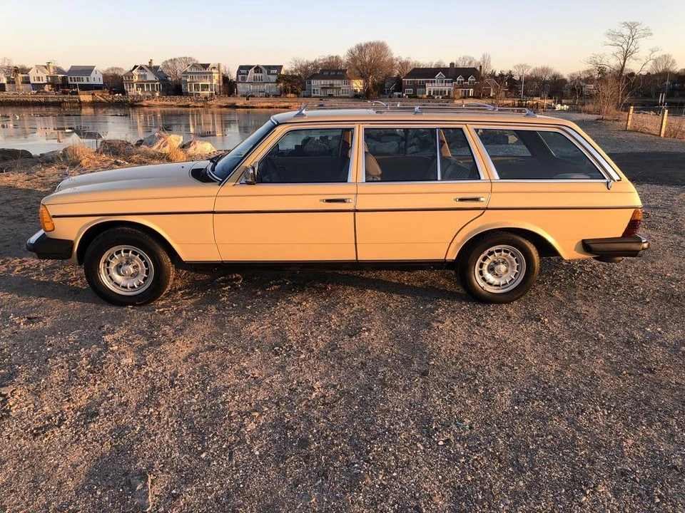 1984 Mercedes-Benz W123 Wagon (S123) - Image 27 of 31