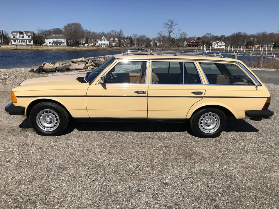 1984 Mercedes-Benz W123 Wagon (S123) - Image 29 of 31