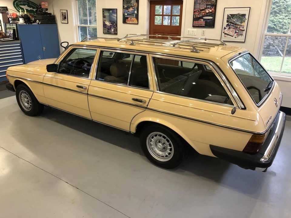 1984 Mercedes-Benz W123 Wagon (S123) - Image 31 of 31