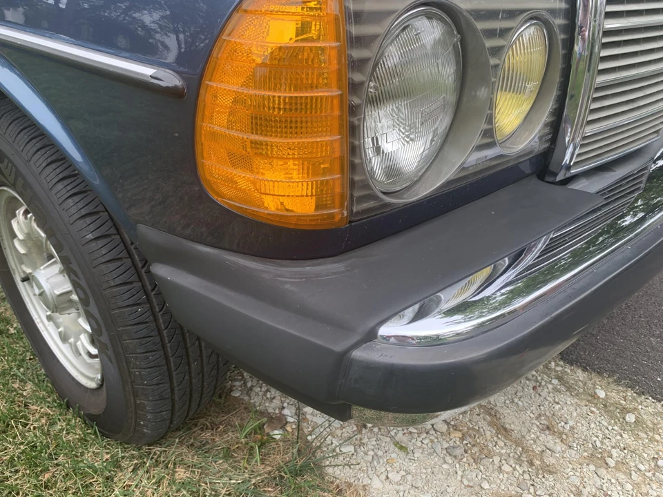 1984 Mercedes-Benz W123 Wagon (S123) - Image 30 of 31