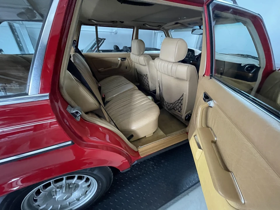 1984 Mercedes-Benz W123 Wagon (S123) - Image 23 of 31
