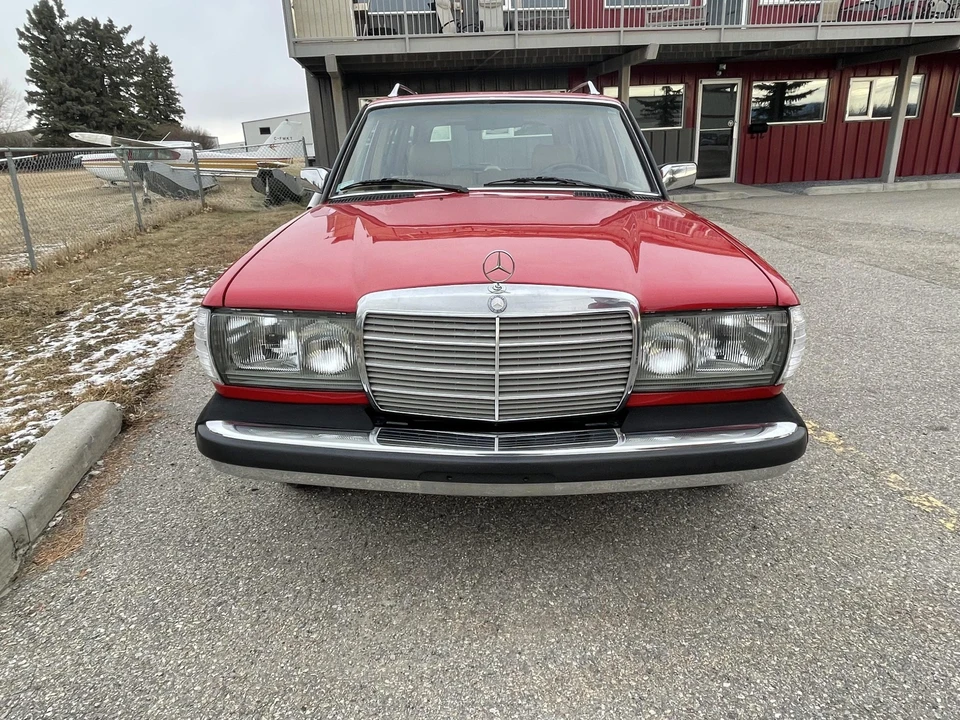 1984 Mercedes-Benz W123 Wagon (S123) - Image 7 of 31