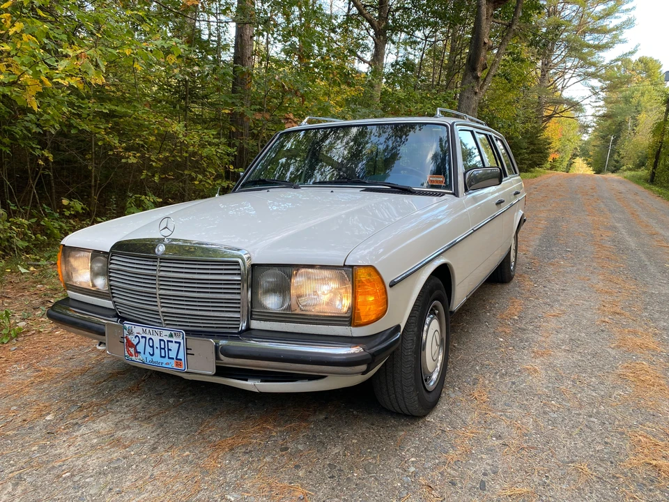 1984 Mercedes-Benz E-Class - Image 6 of 31