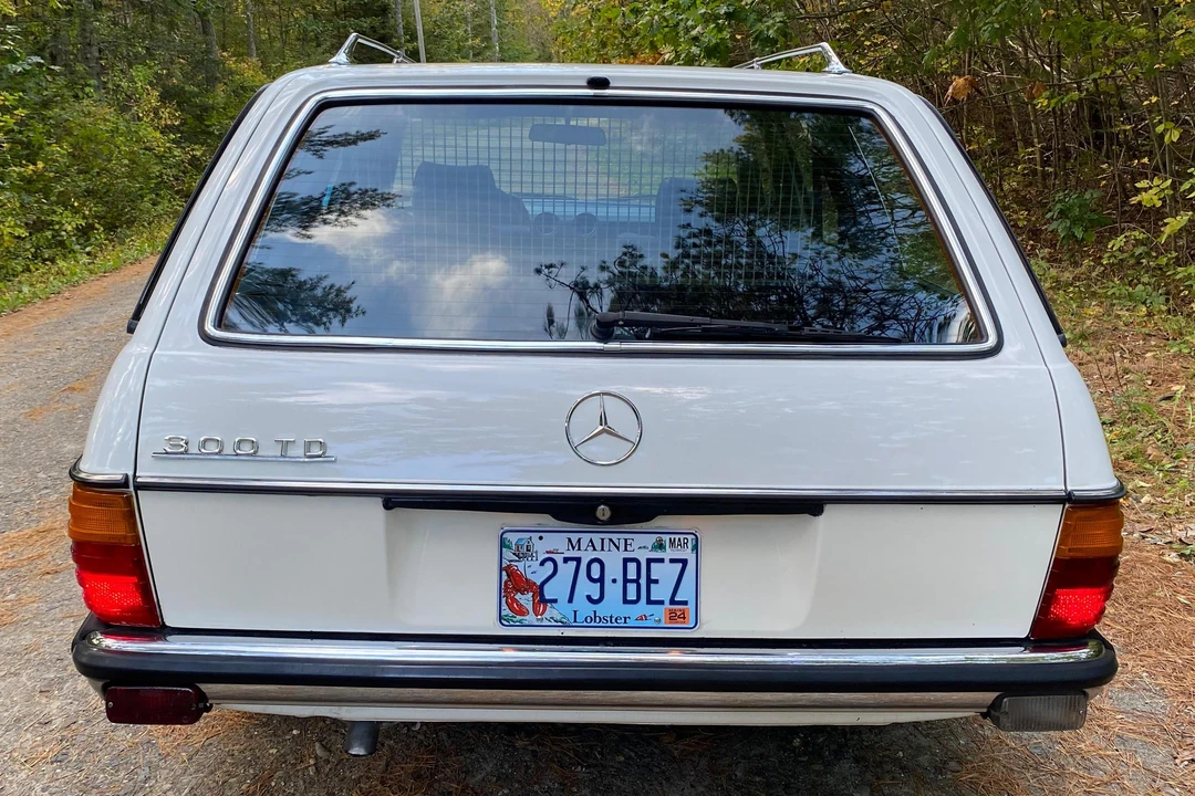 1984 Mercedes-Benz E-Class - Image 5 of 31