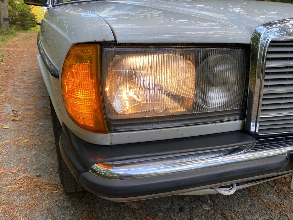 1984 Mercedes-Benz E-Class - Image 24 of 31