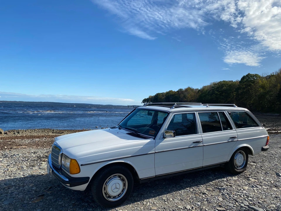 1984 Mercedes-Benz E-Class - Image 15 of 31