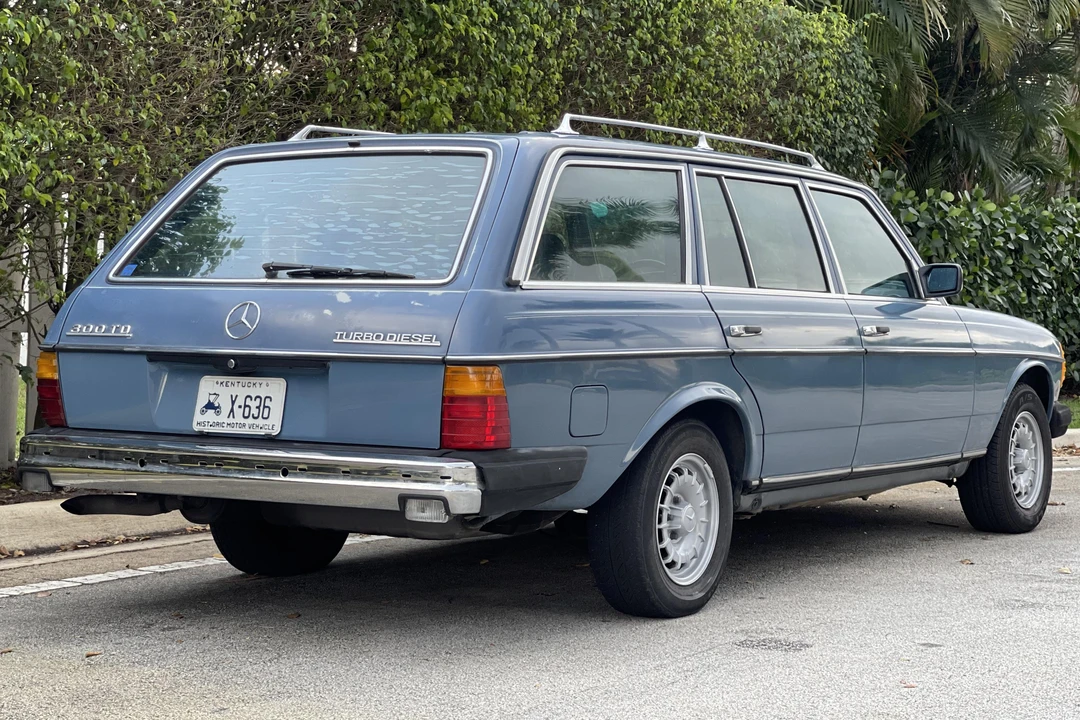 1984 Mercedes-Benz E-Class - Image 4 of 31