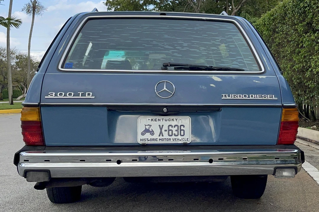 1984 Mercedes-Benz E-Class - Image 5 of 31