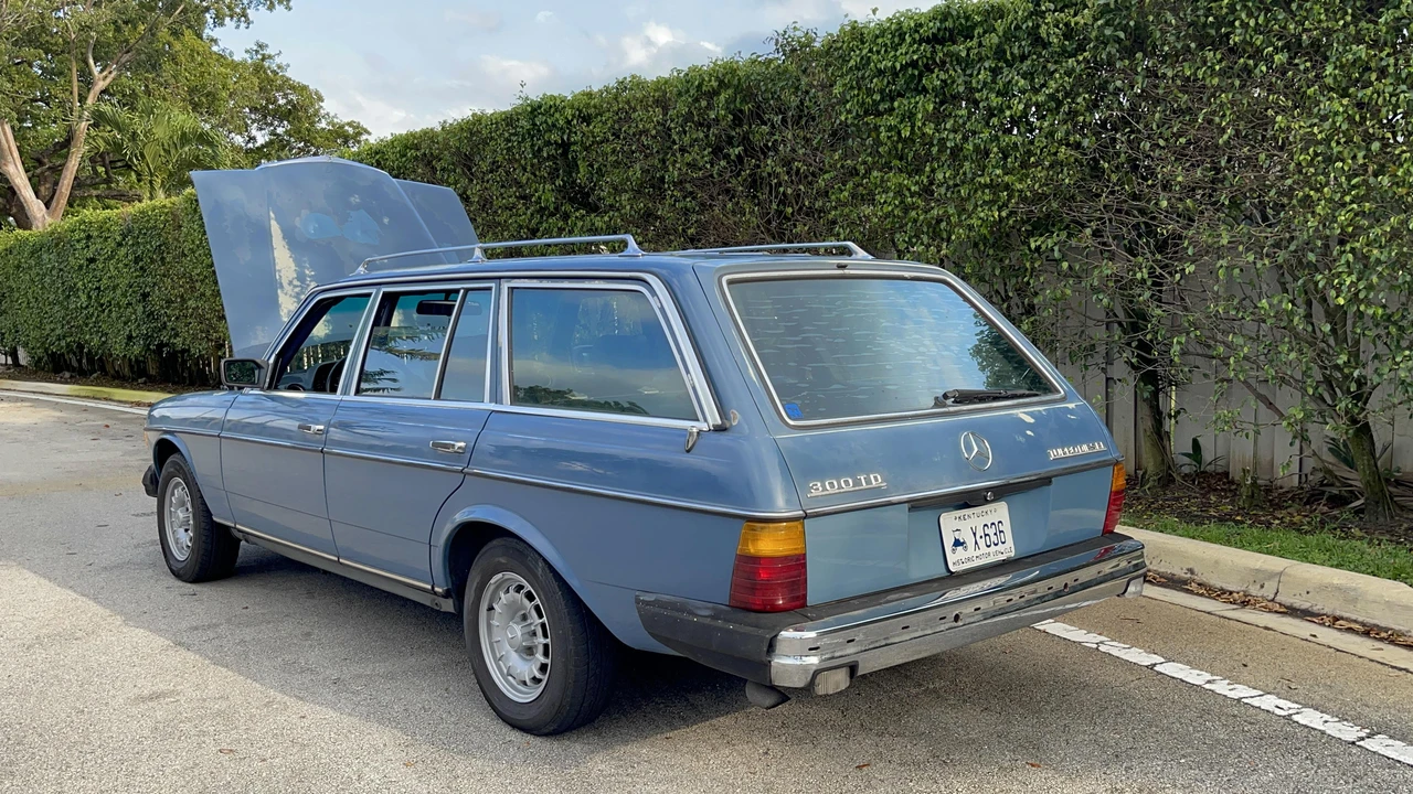 1984 Mercedes-Benz E-Class - Image 16 of 31