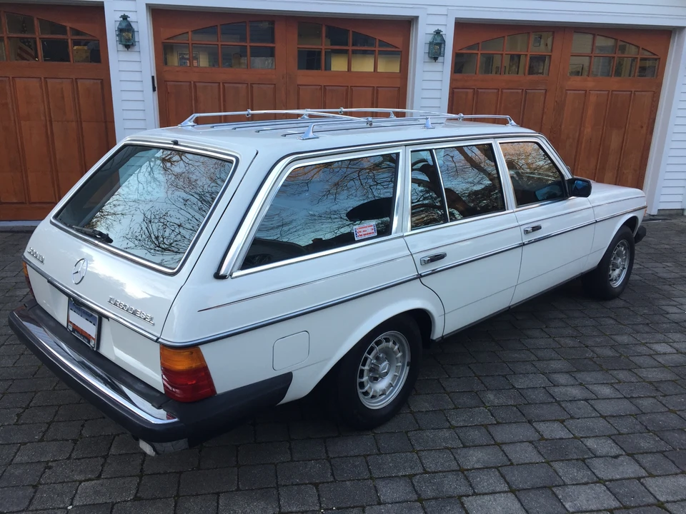 1984 Mercedes-Benz W123 Wagon (S123) - Image 20 of 31
