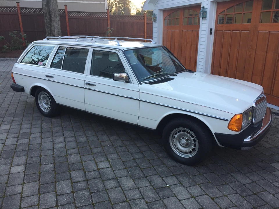 1984 Mercedes-Benz W123 Wagon (S123) - Image 18 of 31