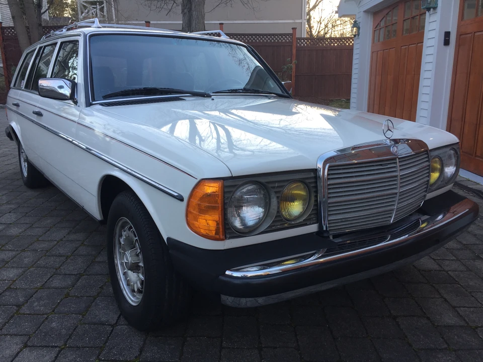 1984 Mercedes-Benz W123 Wagon (S123) - Image 19 of 31