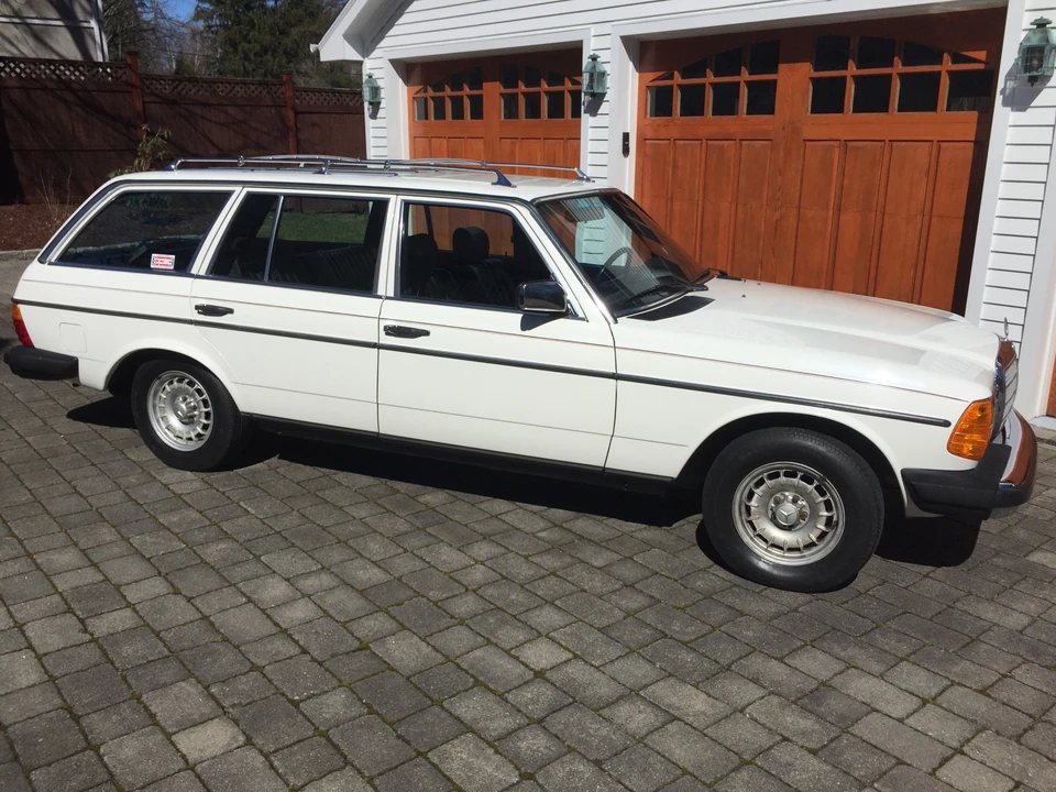 1984 Mercedes-Benz W123 Wagon (S123) - Image 2 of 31
