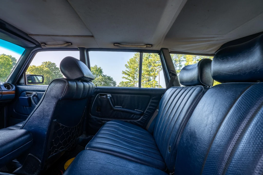 1984 Mercedes-Benz E-Class - Image 31 of 31