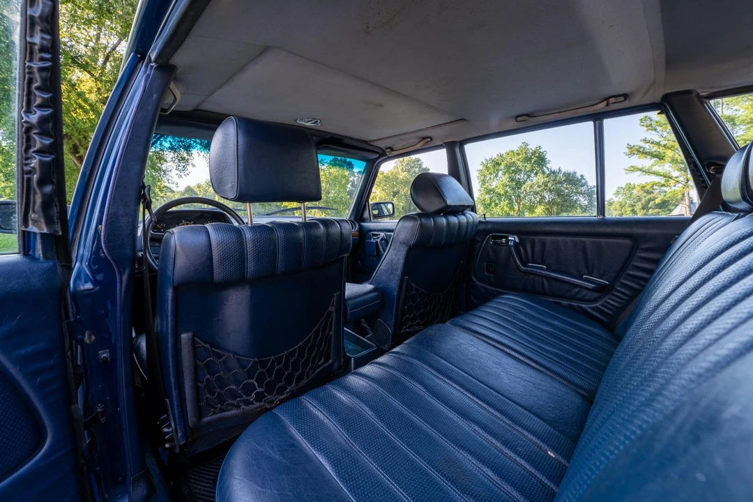 1984 Mercedes-Benz E-Class - Image 24 of 31