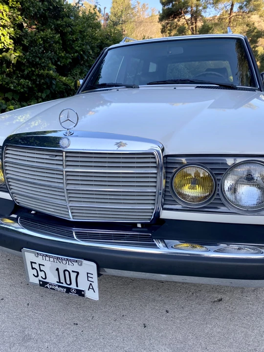 1984 Mercedes-Benz E-Class - Image 10 of 31