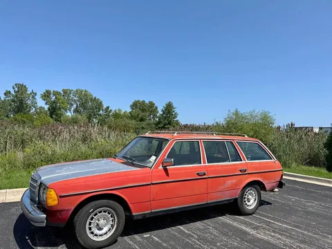 1984 Mercedes-Benz 300TD Turbo Diesel Wagon