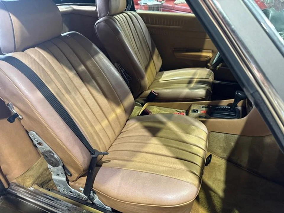 1984 Mercedes-Benz R107 SL-Class - Image 9 of 12
