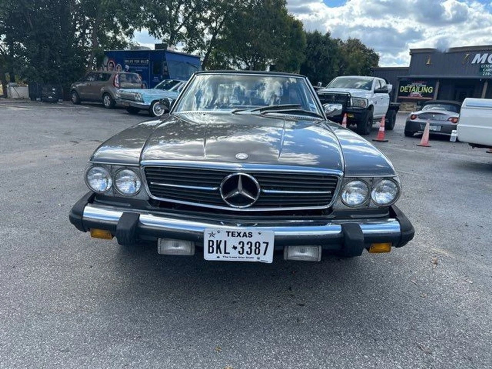 1984 Mercedes-Benz R107 SL-Class - Image 2 of 12