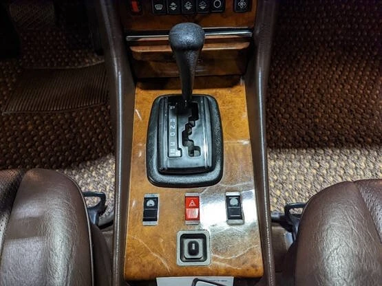 1984 Mercedes-Benz 190E - Image 18 of 20
