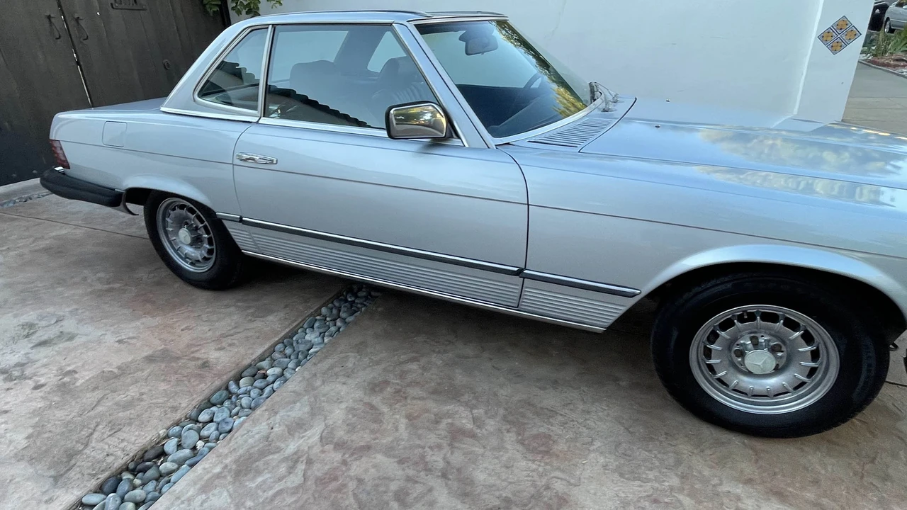 1984 Mercedes-Benz R107 SL-Class - Image 2 of 31