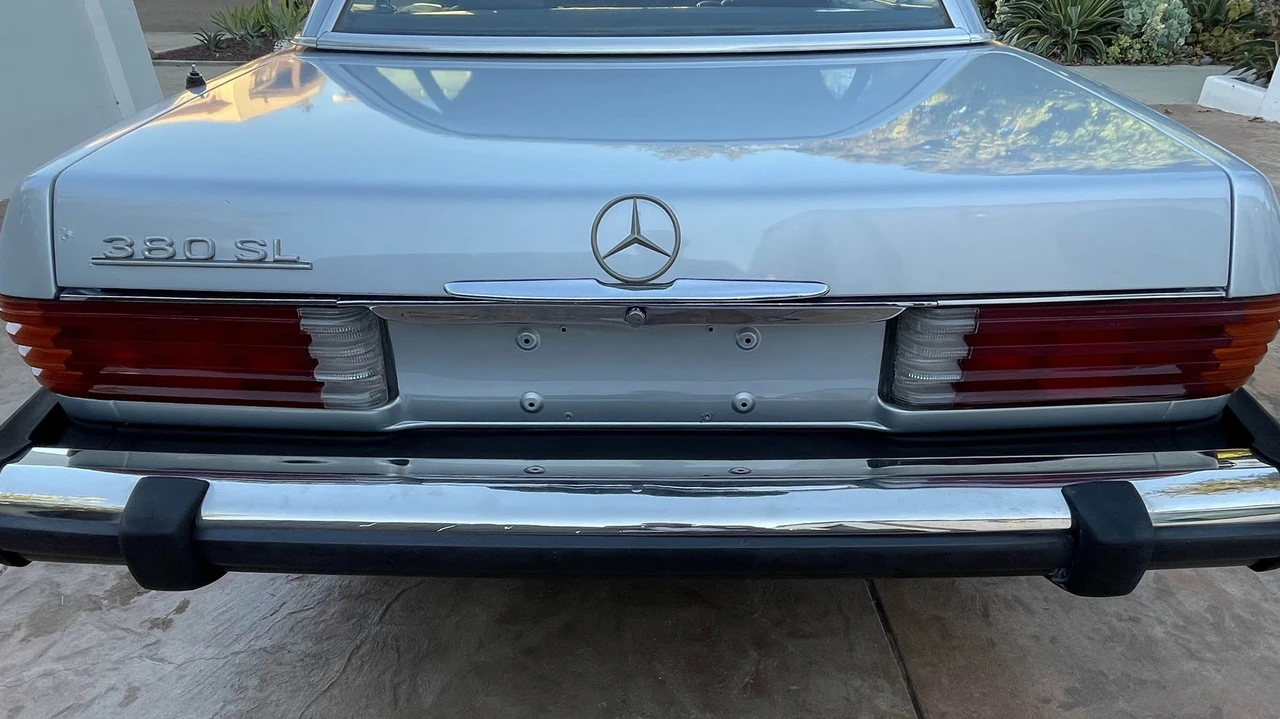 1984 Mercedes-Benz R107 SL-Class - Image 28 of 31