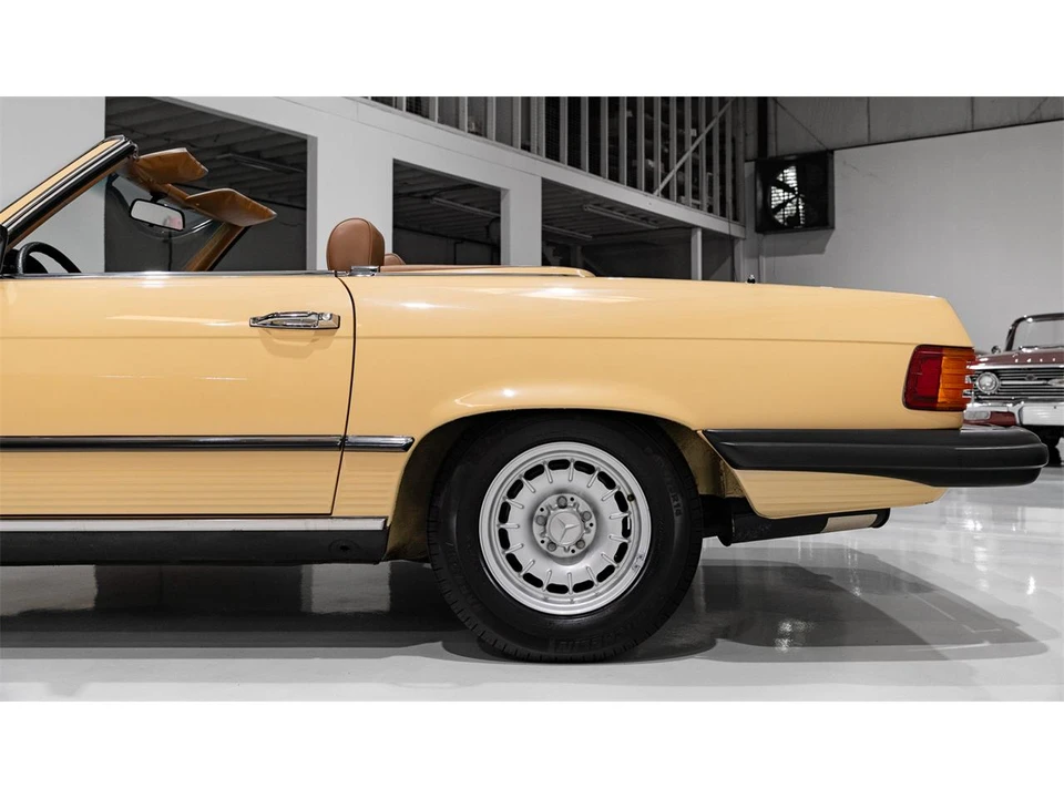 1984 Mercedes-Benz R107 SL-Class - Image 15 of 31
