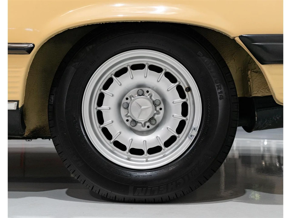 1984 Mercedes-Benz R107 SL-Class - Image 17 of 31
