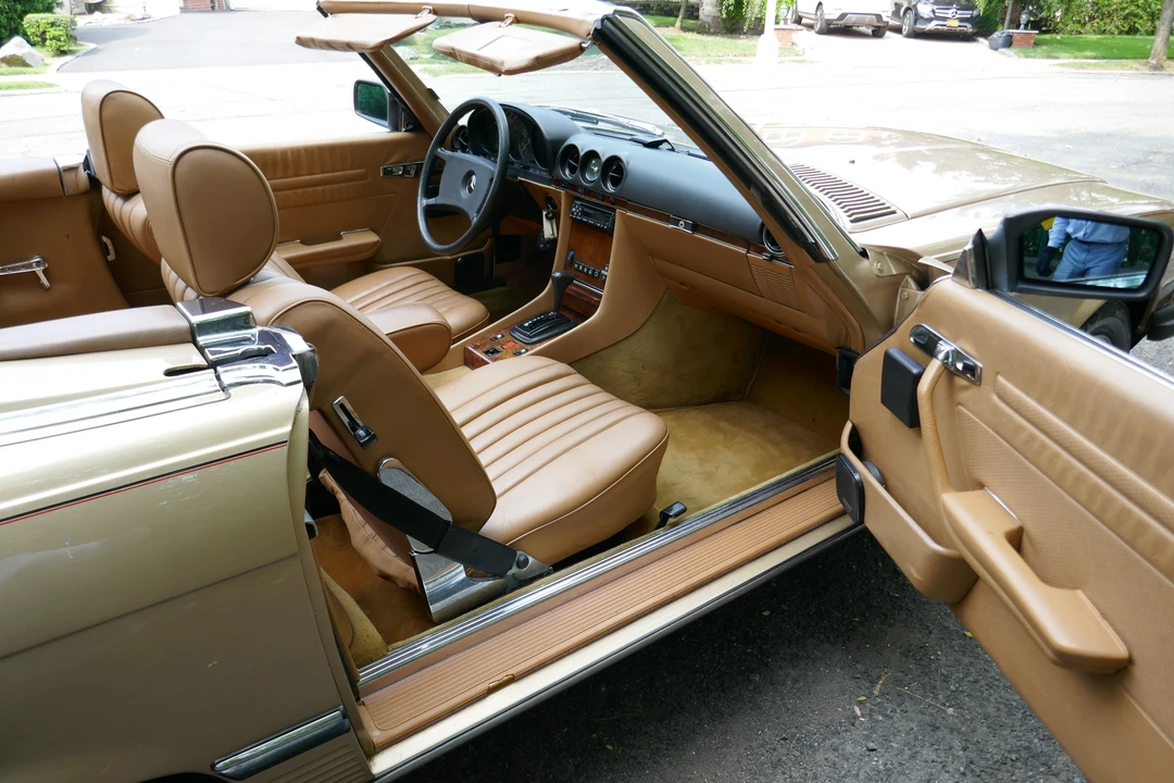 1984 Mercedes-Benz R107 SL-Class - Image 20 of 31